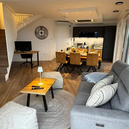 Marina Penthouse Apartment Punat
