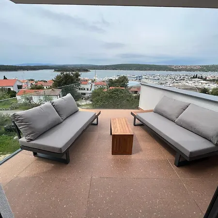 Apartment Marina Penthouse Punat