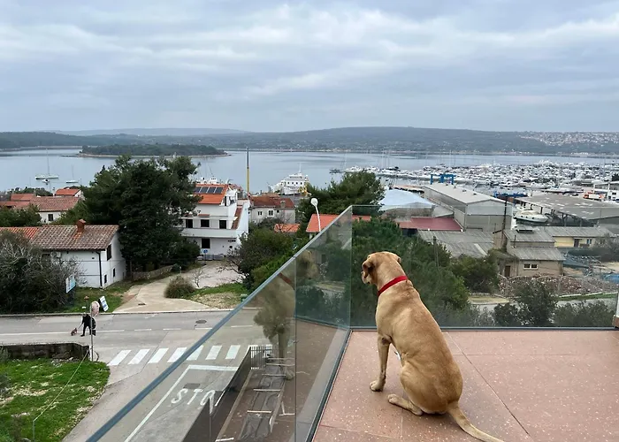Marina Penthouse